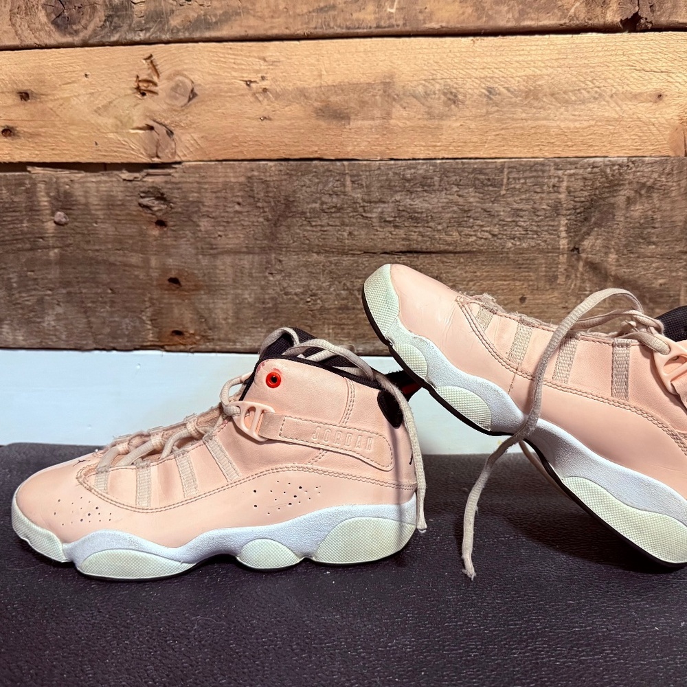 Kids Nike Jordan shoes - Picture 4 of 6